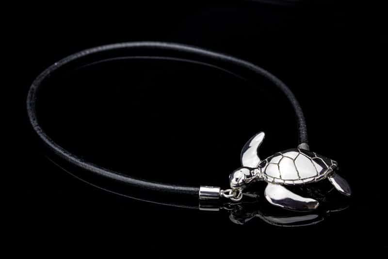 Alohi Kai Swimming Honu Turtle Choker