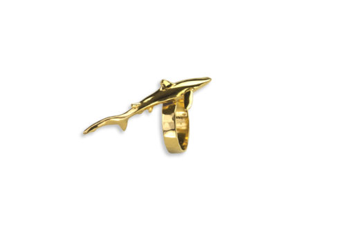 AK blue shark ring gold 2