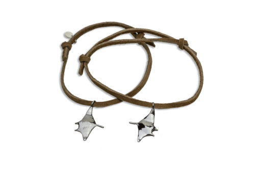 Hohonu adj bracelet manta on brown suede